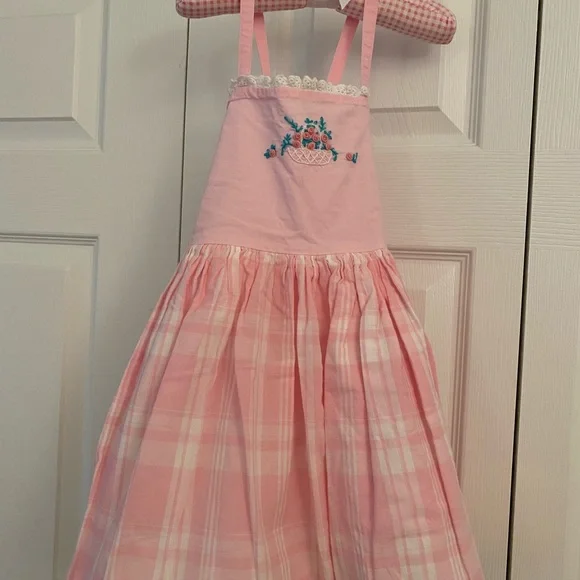 knee length dresses for ladies 1+ In The Family Short Sleeve Dress Pink Plaid
